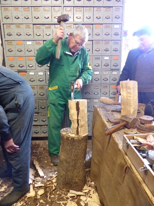 Débit en quartiers avec Louis